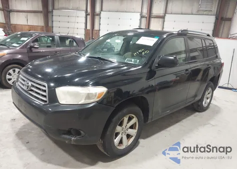 2010 Toyota Highlander Base V6 z USA, uszkodzony, nr VIN 5TDBK3EH1AS001773